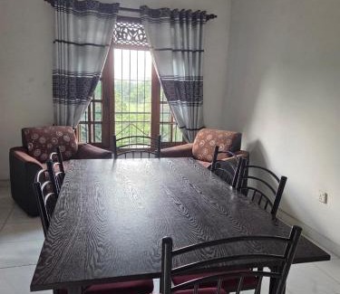Harispattuwa Apartment | NALY's Lodge