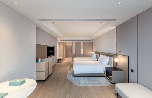 Nanjing Hotel | Nanjing Yangzi River Conference Center Longshan Lake Hotel