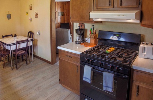 Hammondsport House | Nannie Bell's Cottage
