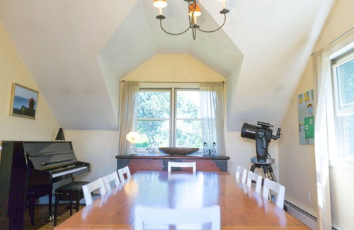 West of Town House | Nantucket Sale! Family home with view! Central Location to Golf and Beach!