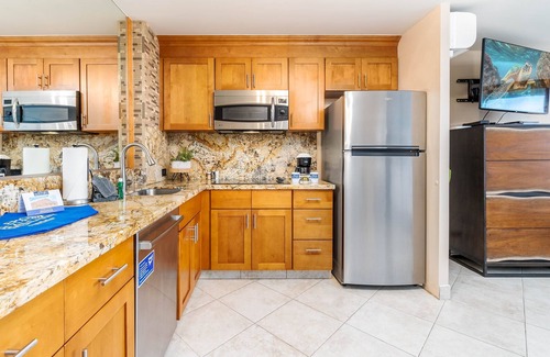 Napili Condo | Napili Shores A106 0 Bedroom Condo by RedAwning
