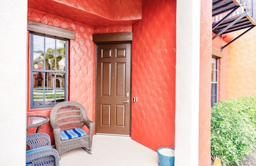 Ole House | Naples Masterpiece! Resort style living, Private Quad Pool, Best location in Ole