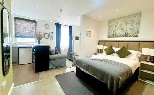Perry Barr Apartment | Naps Inn