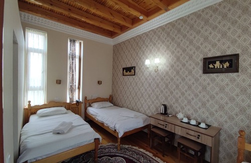 Bukhara Hotel | Naqshband Craft Center & Hotel