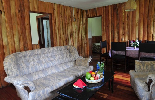 Naro Moru Hotel | Naro Moru River Lodge