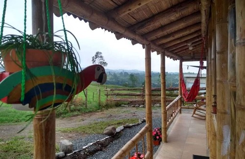 Alegrias Cabin | Natural and Cozy CABIN close to Filandia & Salento