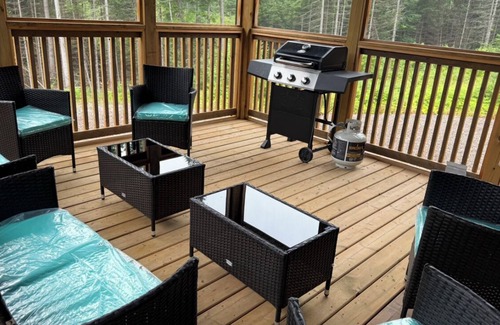 Dwight House | Nature 3BR Cottage near Huntsville & Algonquin