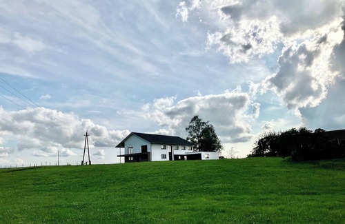 Haldenwang Apartment | Nature and vision! Barrier-free apartment in the countryside with a modern ambience