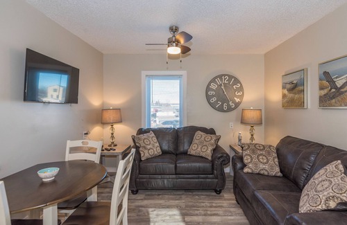 Crosby Apartment | NAUTICAL NOOK - Terrific 2-bedroom apartment with AC in charming Crosby