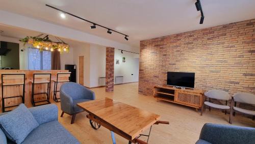 Dilijan Apartment | Nazani, villa with 4 bedrooms,whole apartment,жильё целиком