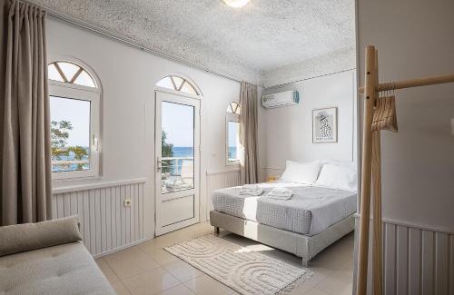 Nea Chora Apartment | Neachora Beachfront Suites