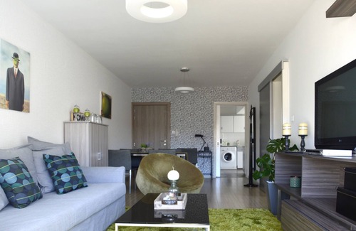 Neapolis Apartment | NEAR BEACH(!) 2BR COSY APT NEAR THE CITY CENTRE
