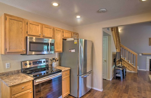 Payson Cabin | Near Golfing & Hiking: Payson Family Cabin!
