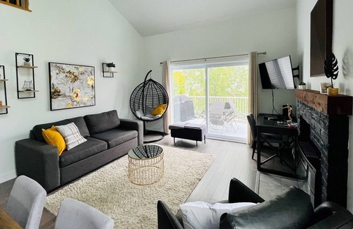 Magog Condo | Near Lake Memphremagog and Mount Orford