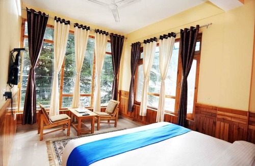 Barot Hotel | Near Mountain Hotel Hidden Heaven Shimla