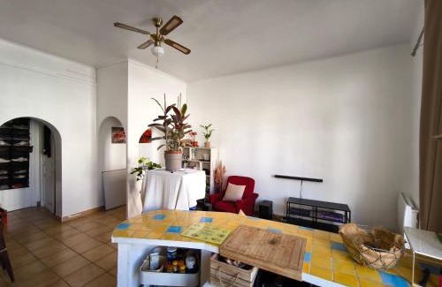 Saint-Lambert Apartment | Near of Beach Catalan