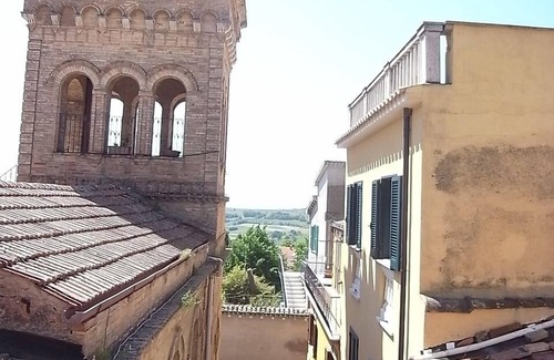 Atri House | Near Pescara, an annexed 18th century palazzo in historic Atri