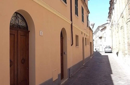 Atri House | Near Pescara, an annexed 18th century palazzo in historic Atri
