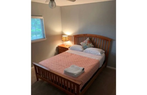 Southwood Valley House | Near TX A&M ,Hwy 6, NO CLEANING FEE, ENTIRE PLAcE