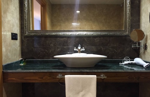 Ilkadım Hotel | Neba Royal Hotel
