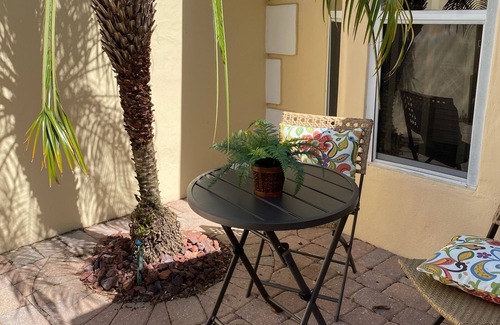Plantation Villa | Need a place to stay while you’re building your dream home? Only a 1 month min!