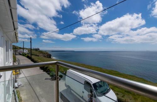 Porthleven House | Neptune House