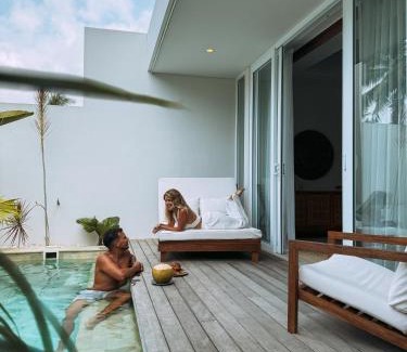 Kuta Villa | Neptune Studios Adults Only Gym and Recovery Access