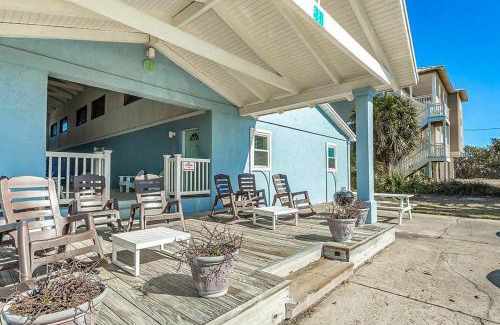 St. George Island Apartment | Neptunes Palace B-2