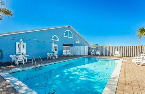 St. George Island Apartment | Neptunes Palace B-2