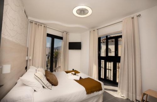 Nerja City Centre House | NERJA-CENTRO-JACUZZI- MIRADOR DE LA ERMITA- Adults Recommended