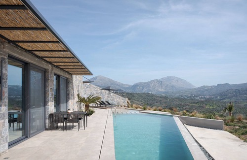 Agios Vasileios Villa | Neromai Cave Luxury Villa One