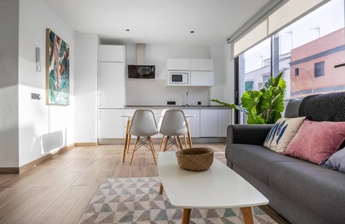 Huerta de Santa Teresa Apartment | Nervión Suites 2 - Vacacional Sevilla
