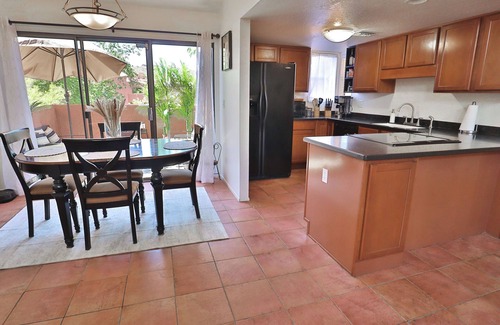 Tucson Condo | Nestled at the base of the majestic Catalina Mountains, Sabino Serenity is a warm and welcoming two-bedroom, two-bath condo that blends the tranquility of Asian design with cozy, artistic touches.