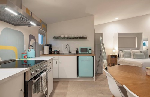 West Oak Hill Apartment | Nestled In Nature Studio - Pet-Friendly