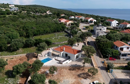 Lun Villa | Neu Erbaute Luxuriöse Öko-villa zum Sonder-erstbezugspreis!