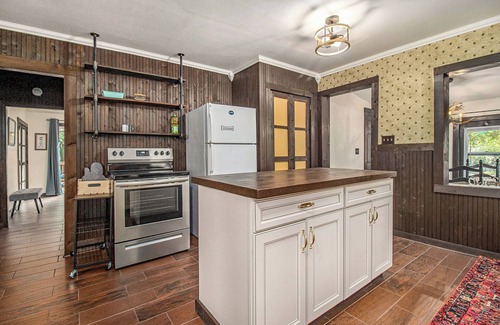 Northern Lower Peninsula House | NEW 2025: Wooded Retreat across from Lake MI