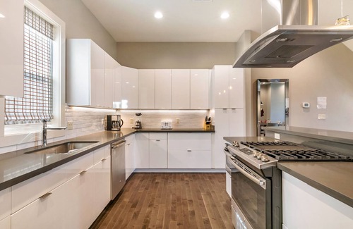Mid-City Condo | New 4BR Townhouse in Bienville Villas