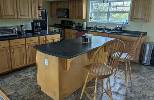 Surry House | NEW! A Secluded House in the Woods with a short walk to the Beach!