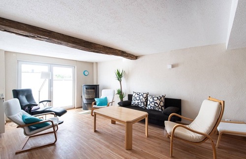 Baunatal House | New accommodation directly adjacent to Kassel (up to 18 pers.)