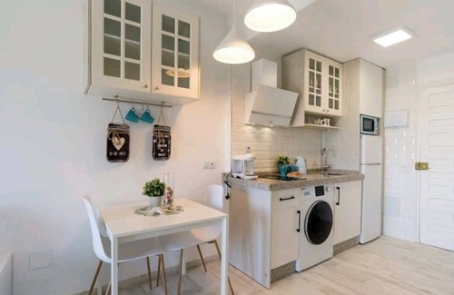 Benalmadena Costa Apartment | NEW Aparthotel BENALBEACH. FREE WIFI and SEA VIEWS.