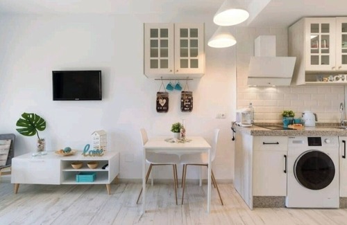 Benalmadena Costa Apartment | NEW Aparthotel BENALBEACH. FREE WIFI and SEA VIEWS.