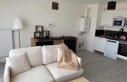 Centre Ville Rive Gauche Apartment | New apartment 5 minutes from Rouen's historic center - breathtaking view.