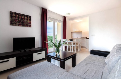 Monterol Apartment | New Apartment for 4 people (2 bedrooms) - Umag - Ground floor