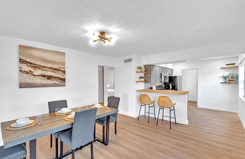 West Hollywood Apartment | NEW* Boho Chic Chateau Unit #2
