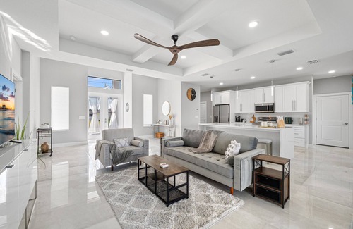 Diplomat Villa | New build from 2023 impresses with its modern yet cozy interior and heated pool