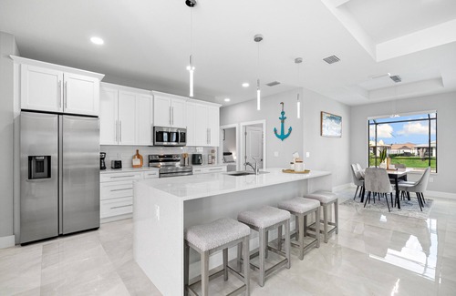 Diplomat Villa | New build from 2023 impresses with its modern yet cozy interior and heated pool