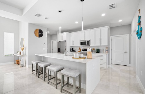 Diplomat Villa | New build from 2023 impresses with its modern yet cozy interior and heated pool