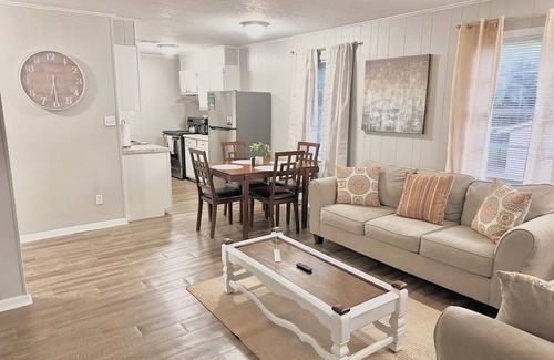 Starkville Apartment | NEW! Charming 2-bed home close to MSU