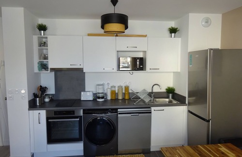 Colombes Apartment | New, comfortable apartment in COLOMBE (92) on R+1 with elevator