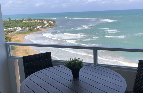 Vilomar Apartment | < NEW > Completely Renovated, Playa Azul-Tower 1, 17th Floor, 1 Bedroom 1Bath